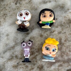 Disney Doorables bundle